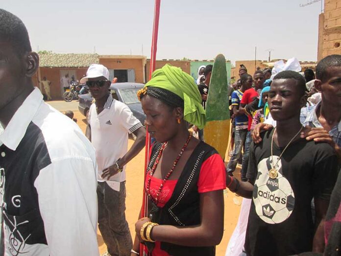 Ngal natal ƴettaa ko Kayhayɗi Koolol keewal pine 2016