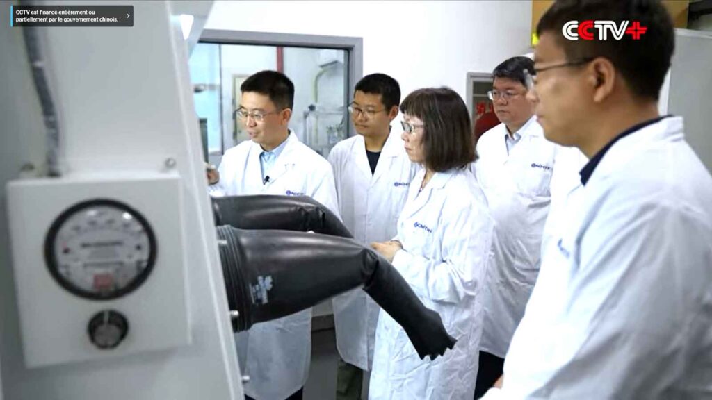 Siinnaaɓe e ndiyam nder kaaƴe lewru