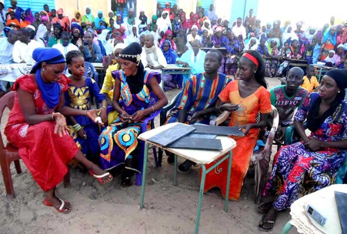 Mbotto e duɗal fahɗuɓe-muumɓe Mbotto e duɗal fahɗuɓe-muumɓe