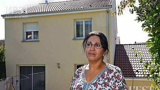 Hoto kelee galle Sarah Rébai