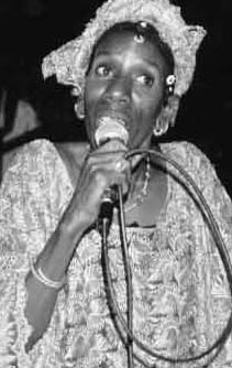 Raamata Joob lollirɗo ƴaayaa Jammee