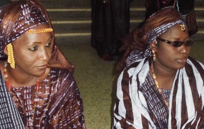 Koolol rewɓe sooninkooɓe